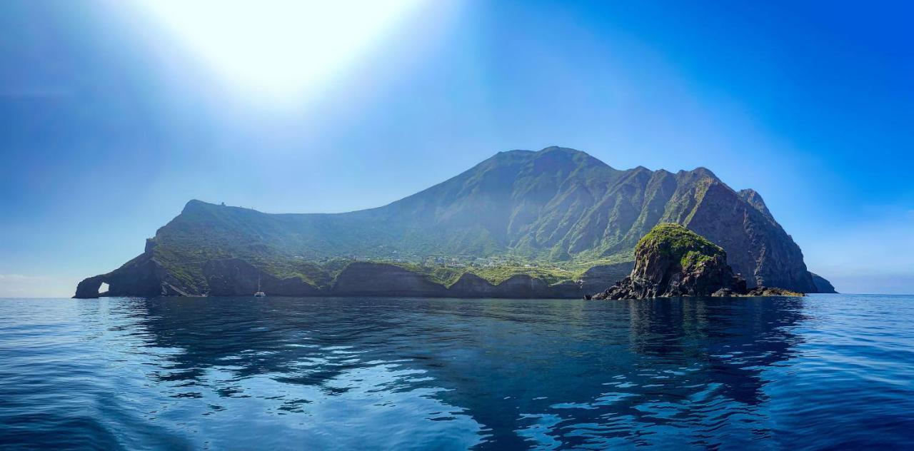 Agriturismo Al Cappero Malfa  Ngoại thất bức ảnh