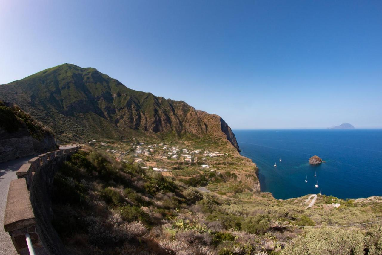 Agriturismo Al Cappero Malfa  Ngoại thất bức ảnh